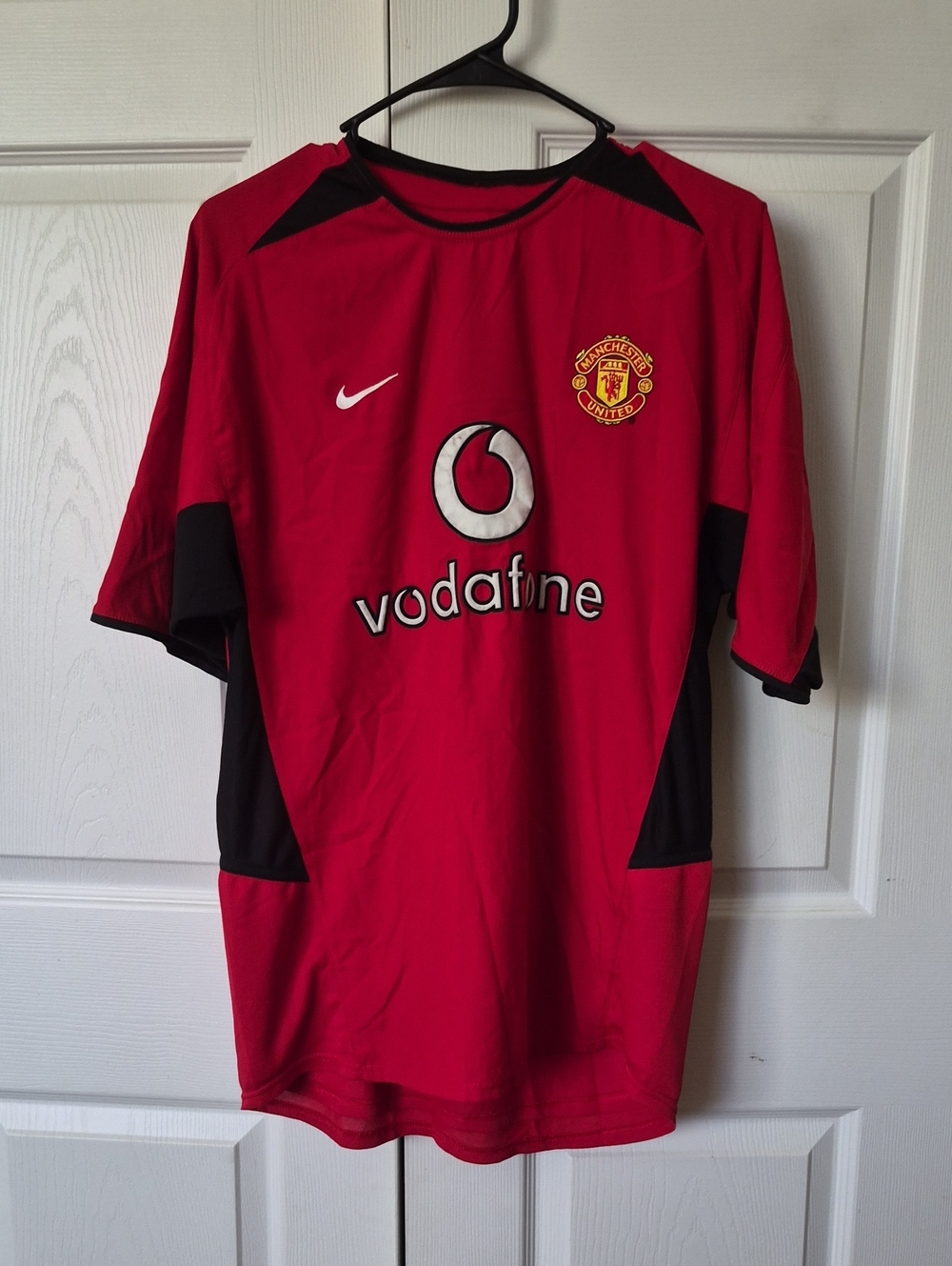 Nike Red and Black Men’s Football Jersey with Club Crest
